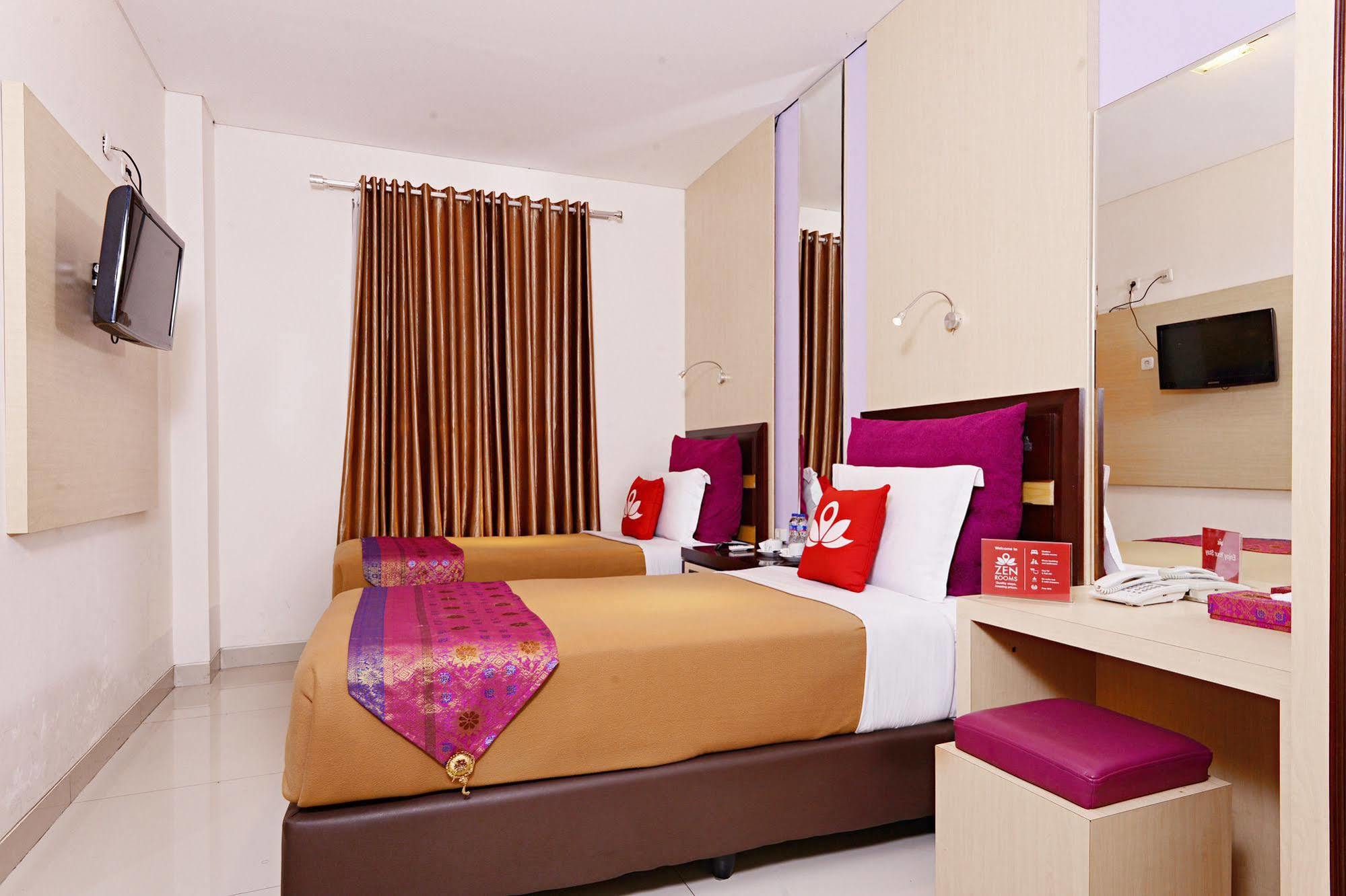 Zen Rooms Riau Natuna Bandung Zewnętrze zdjęcie