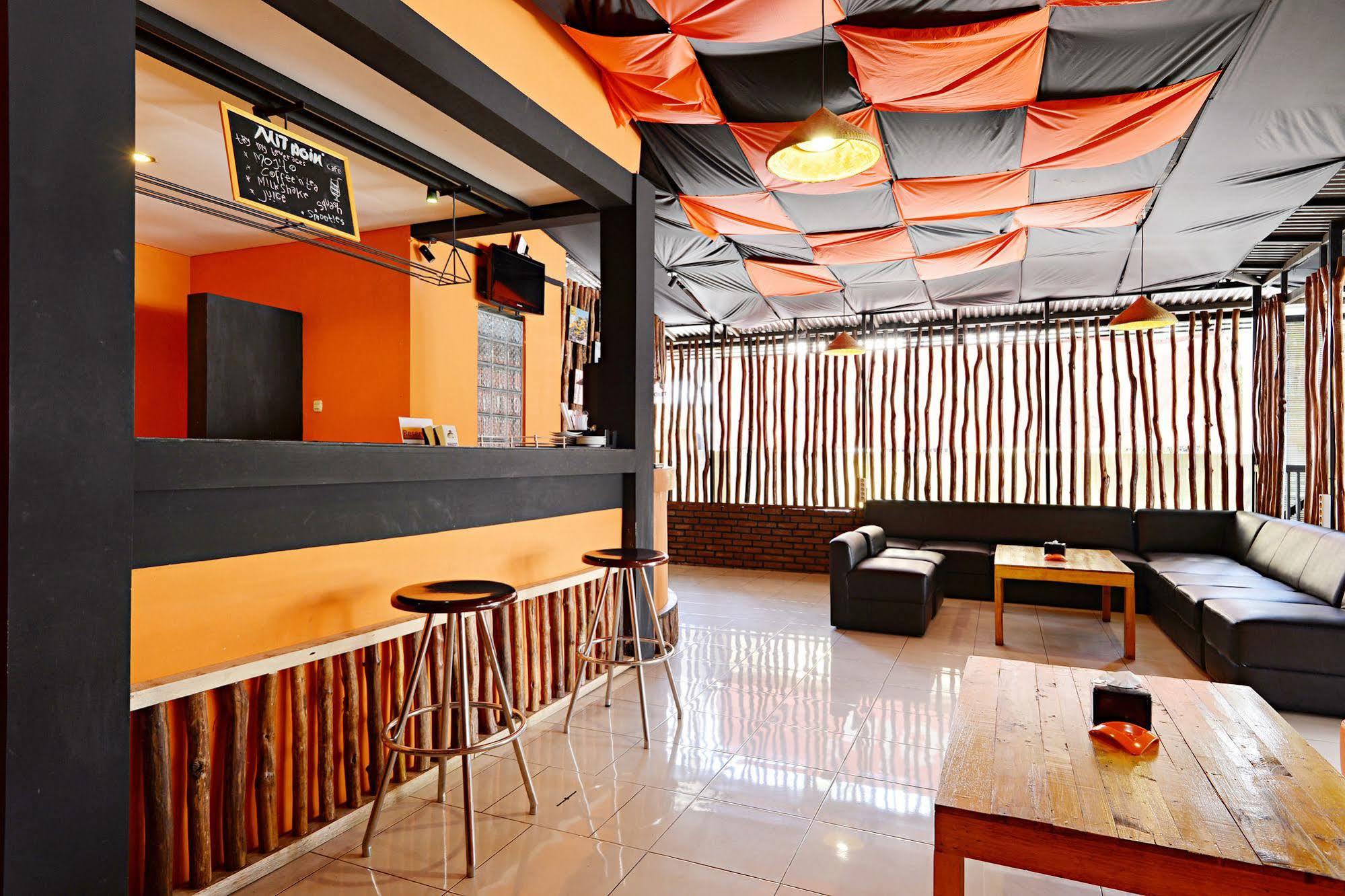 Zen Rooms Riau Natuna Bandung Zewnętrze zdjęcie