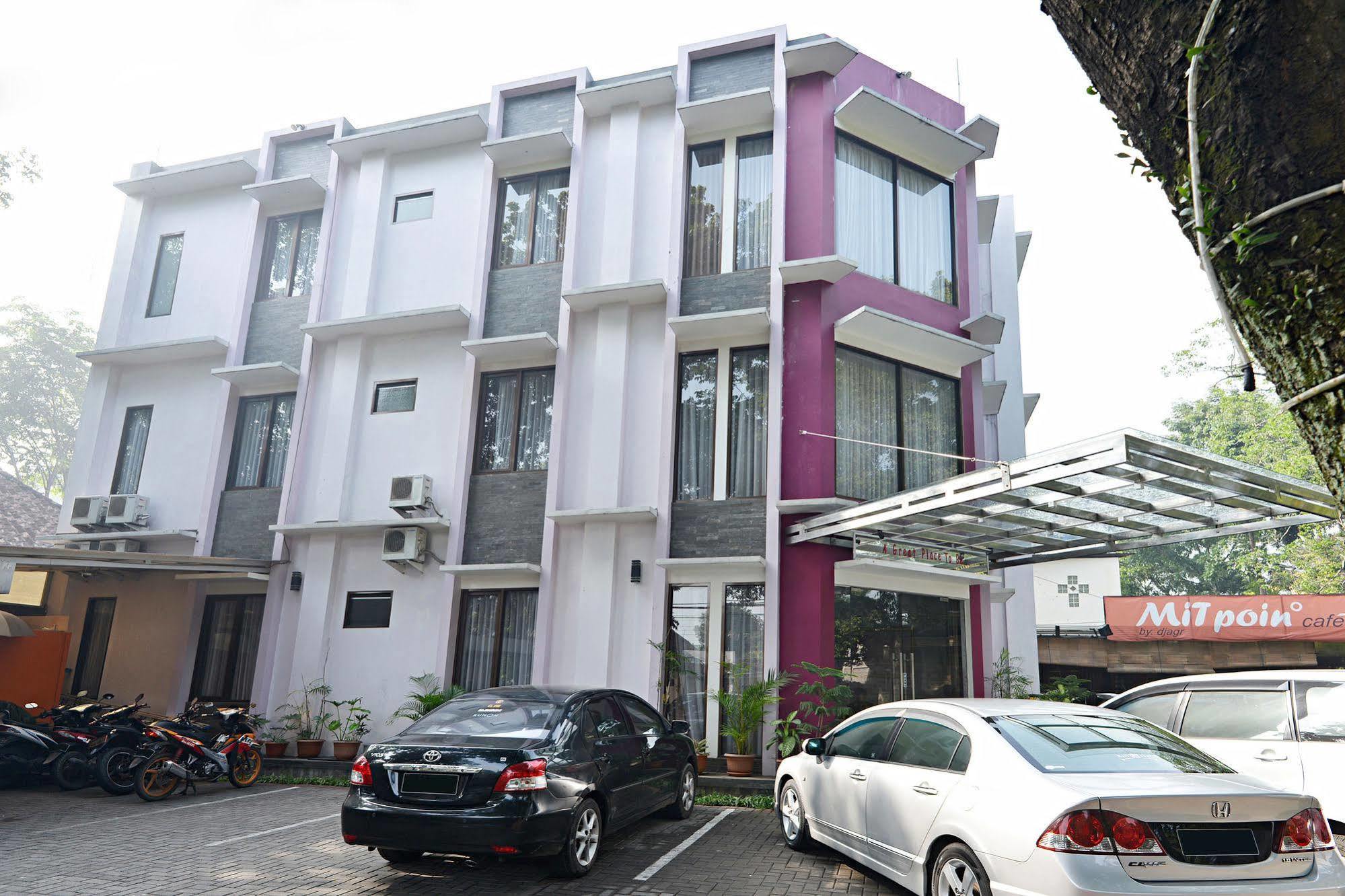 Zen Rooms Riau Natuna Bandung Zewnętrze zdjęcie